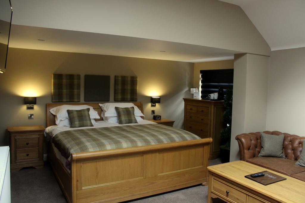 Blue Bell Country Hotel Arkendale